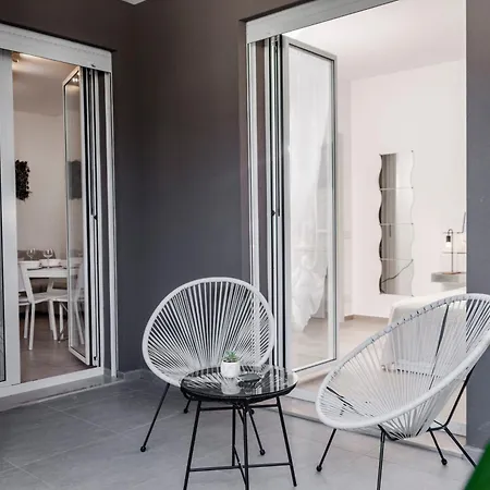شقة Apulialux - Modern Apt Con Jacuzzi E Box Auto Privato *