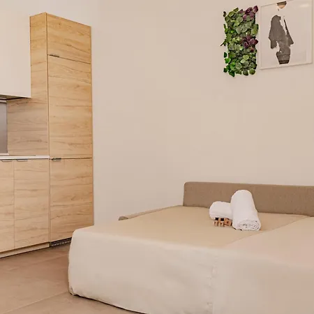 דירה Apulialux - Modern Apt Con Jacuzzi E Box Auto Privato בארי